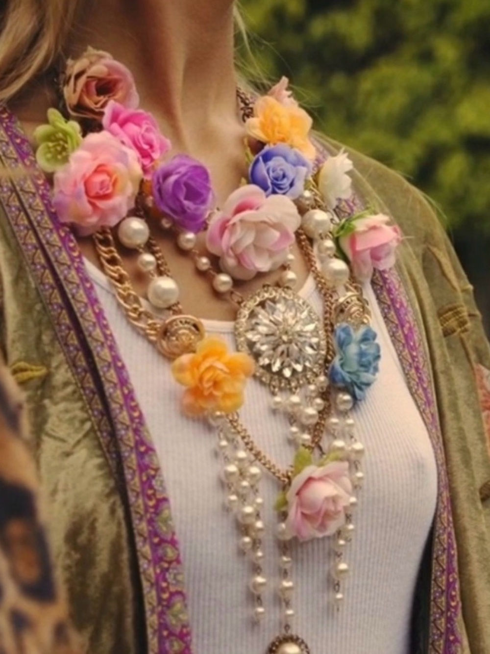 Aratta Rosaline Floral Pearl Necklace New